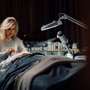 eva kerschbaumer delivers a hungarian master facial at esspa organic skincare in pittsburgh pa
